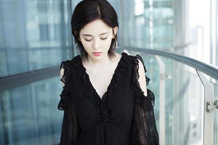 圈内爆料娜扎男友,神秘男友竟是...  第3张